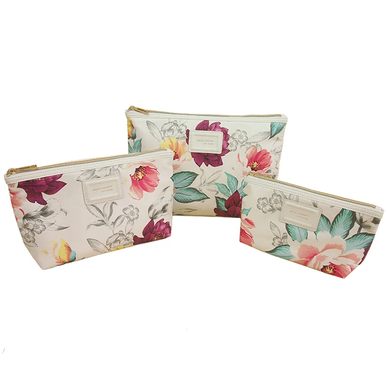 Nylon cosmetic bags